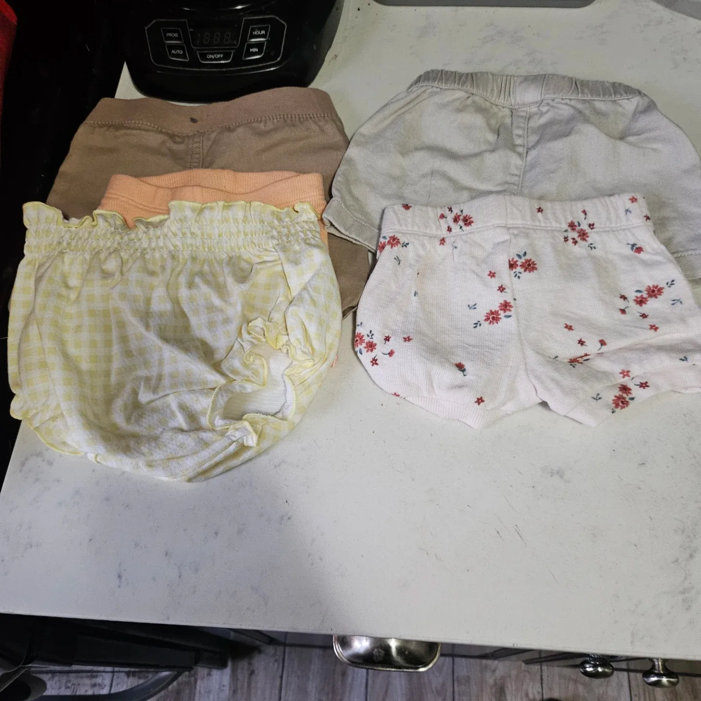 Baby Clothes Bundle (3-6M) image indicator(7)