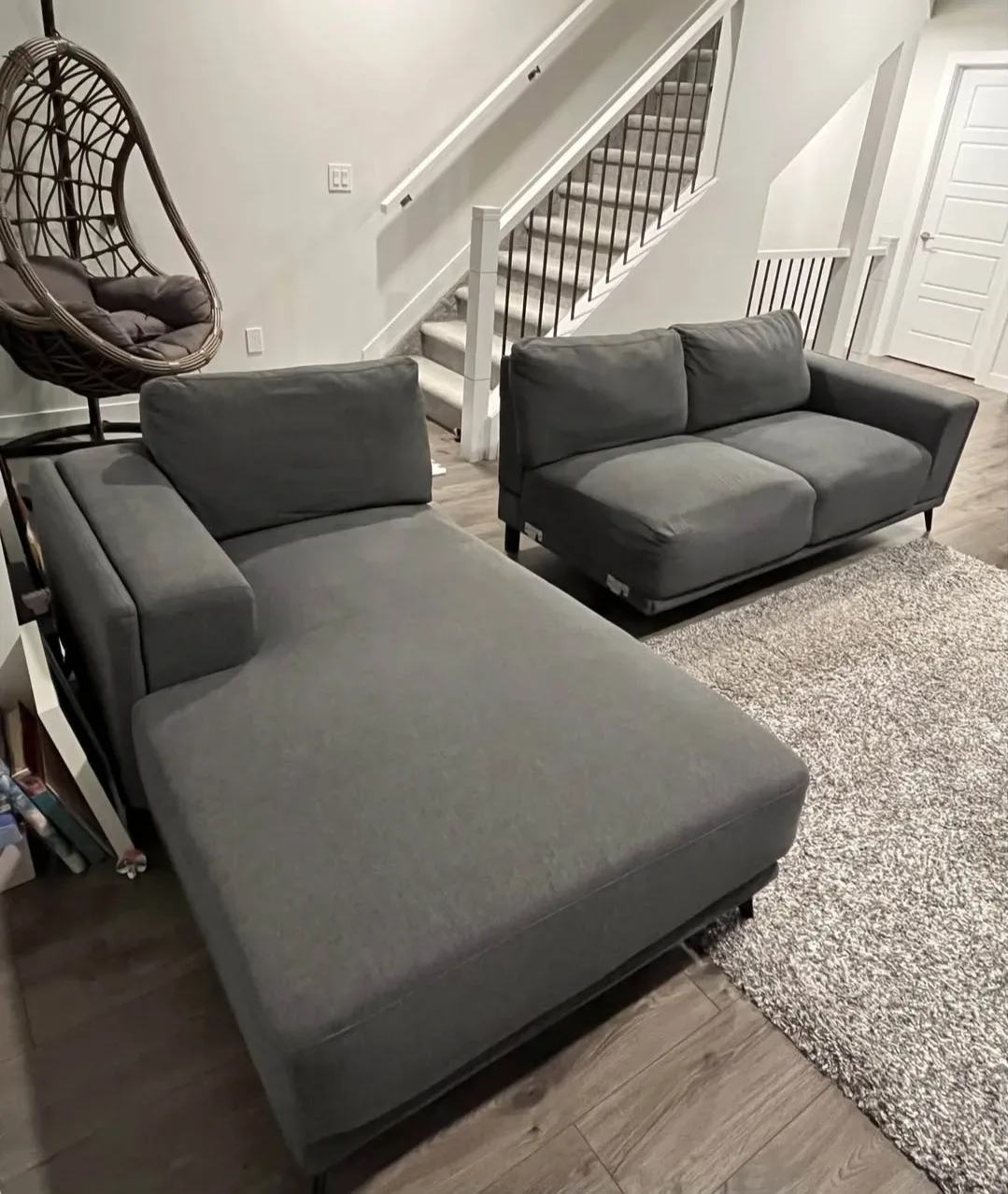 Grey Sectional Sofa with Chaise Lounge image indicator(6)