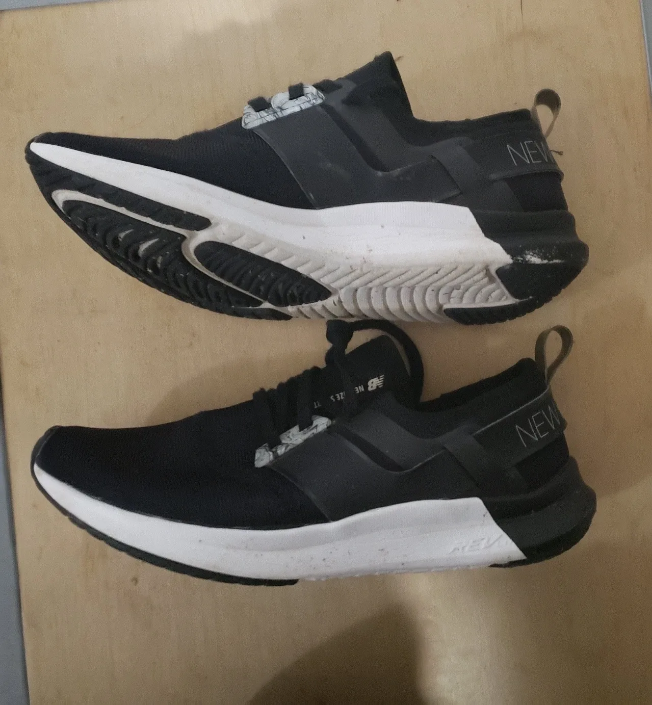 New Balance Revlite Black Shoes image indicator(2)