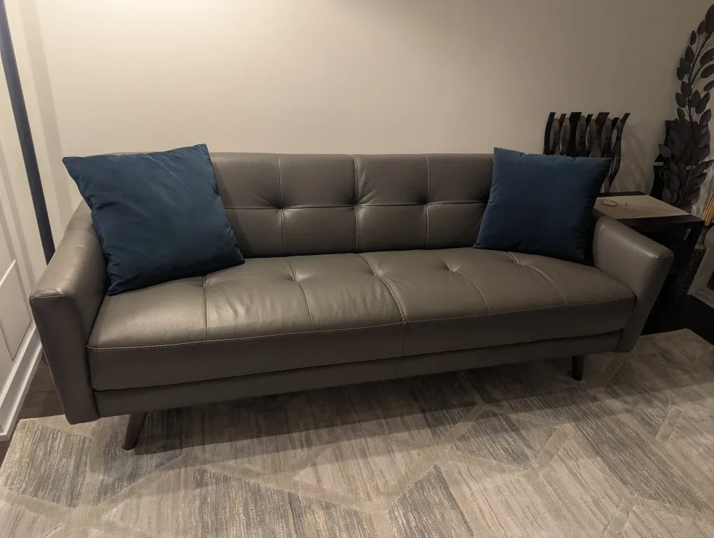 Grey Leather Sofa image indicator(2)