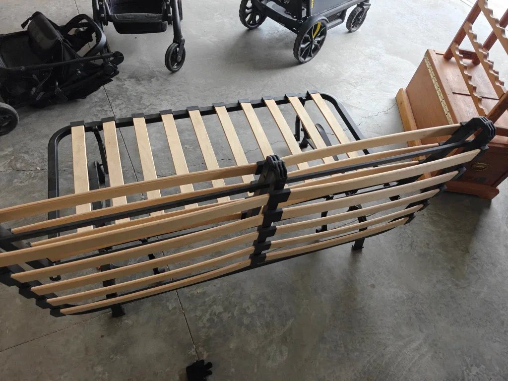 Ikea Lycksele Sofa Bed Futon Frame image indicator(2)