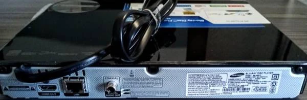 Samsung Smart Blu-Ray and DVD Player (New) - photo 4