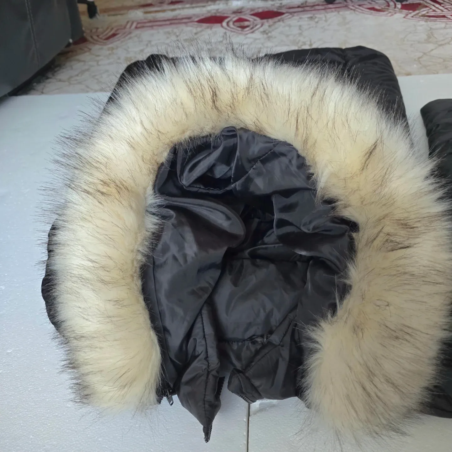 Brand new Forever 21 Women's Parka winter jacket real fur hoodie image indicator(2)