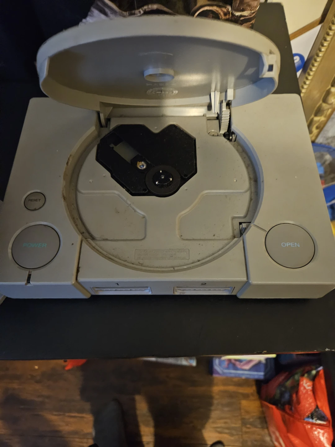 Playstation 1 with games/Playstation should have a chip - photo 2