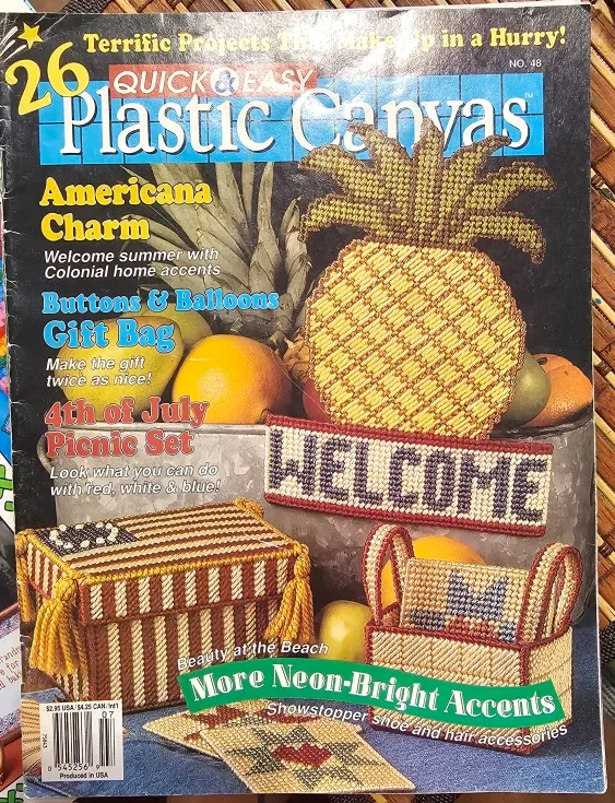 Plastic Canvas Crafts Magazines and Plastic Canvas image indicator(4)