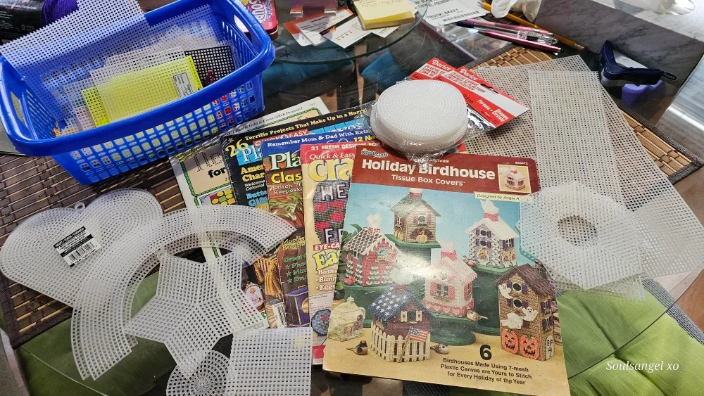 Plastic Canvas Crafts Magazines and Plastic Canvas image indicator(7)