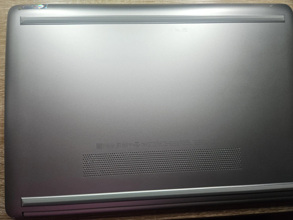 HP Laptop - Silver - photo 4