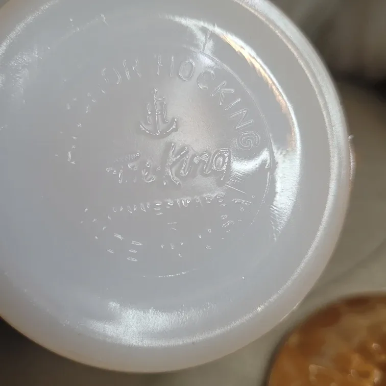 Anchor Hocking Fire-King Peach Lustre sugar bowl with lid image indicator(3)