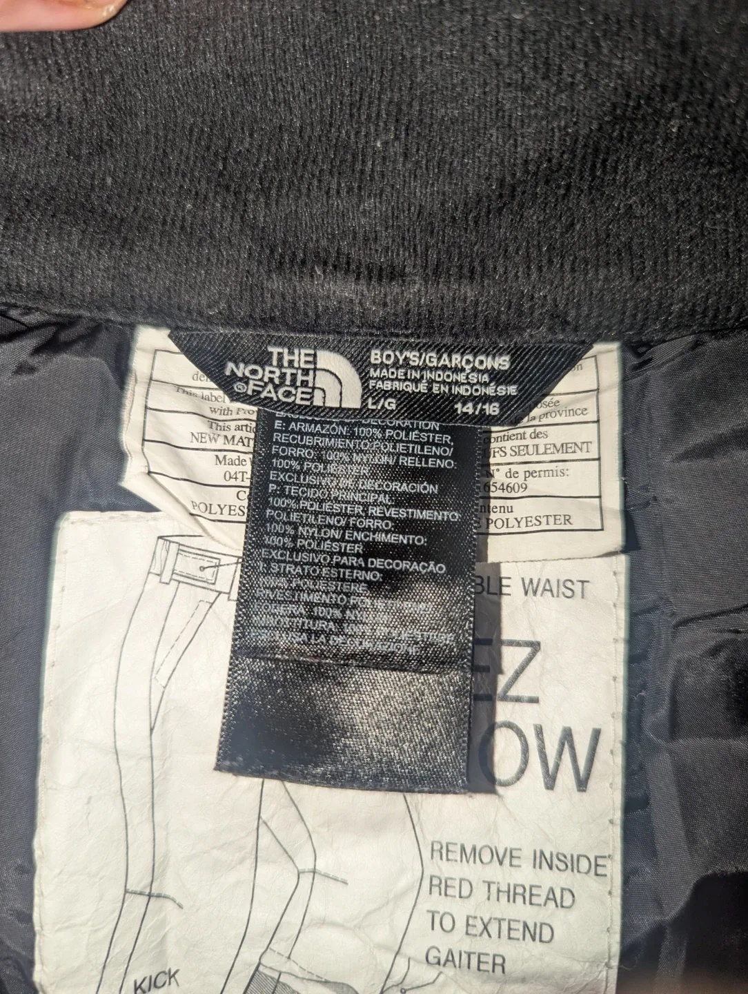 The North Face Boys' Ski Pants - Size L (14/16) image indicator(3)