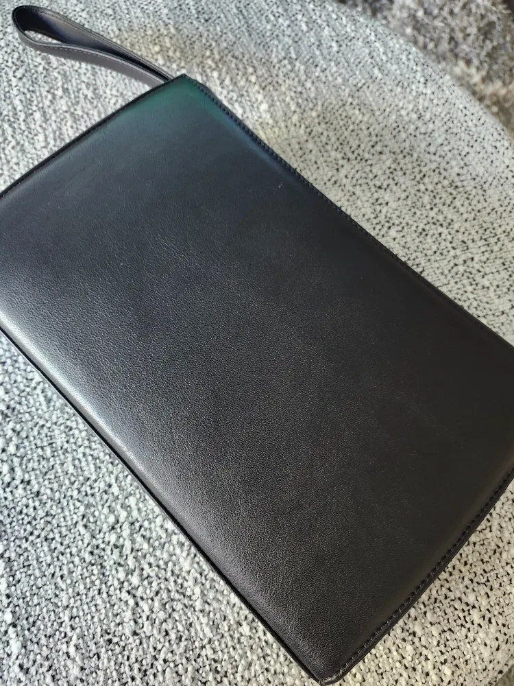 MERCEDEZ BENZ GOLD PFEILCLUTCH BLACK LEATHER image indicator(7)