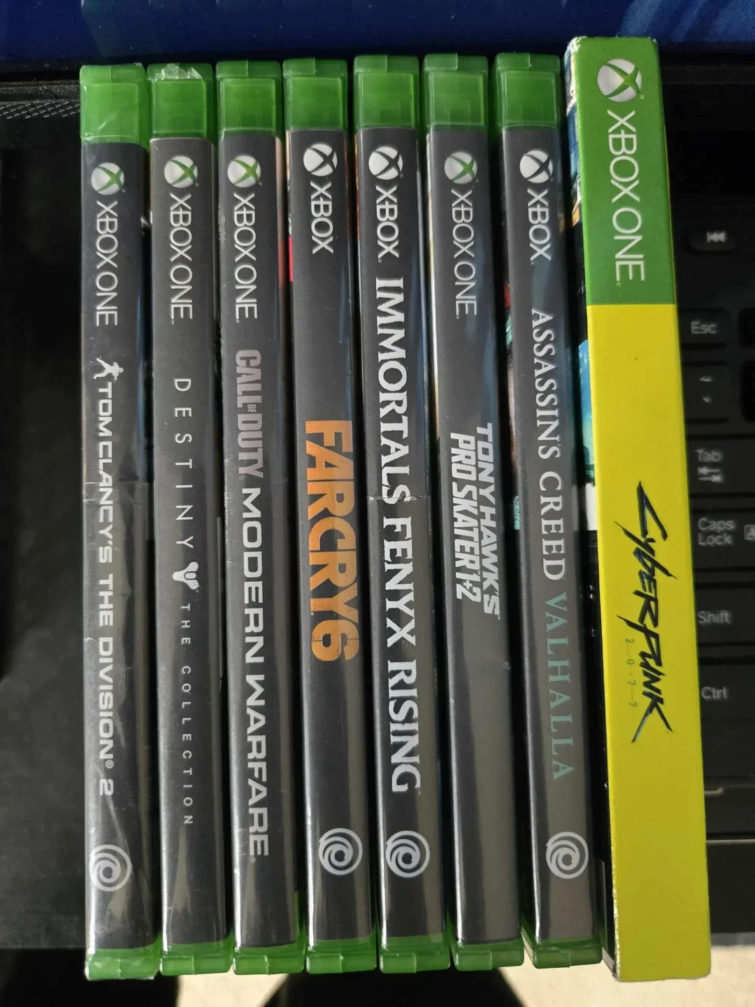 Xbox One Games: Division 2, Cyberpunk, Far Cry 6 + image indicator(2)