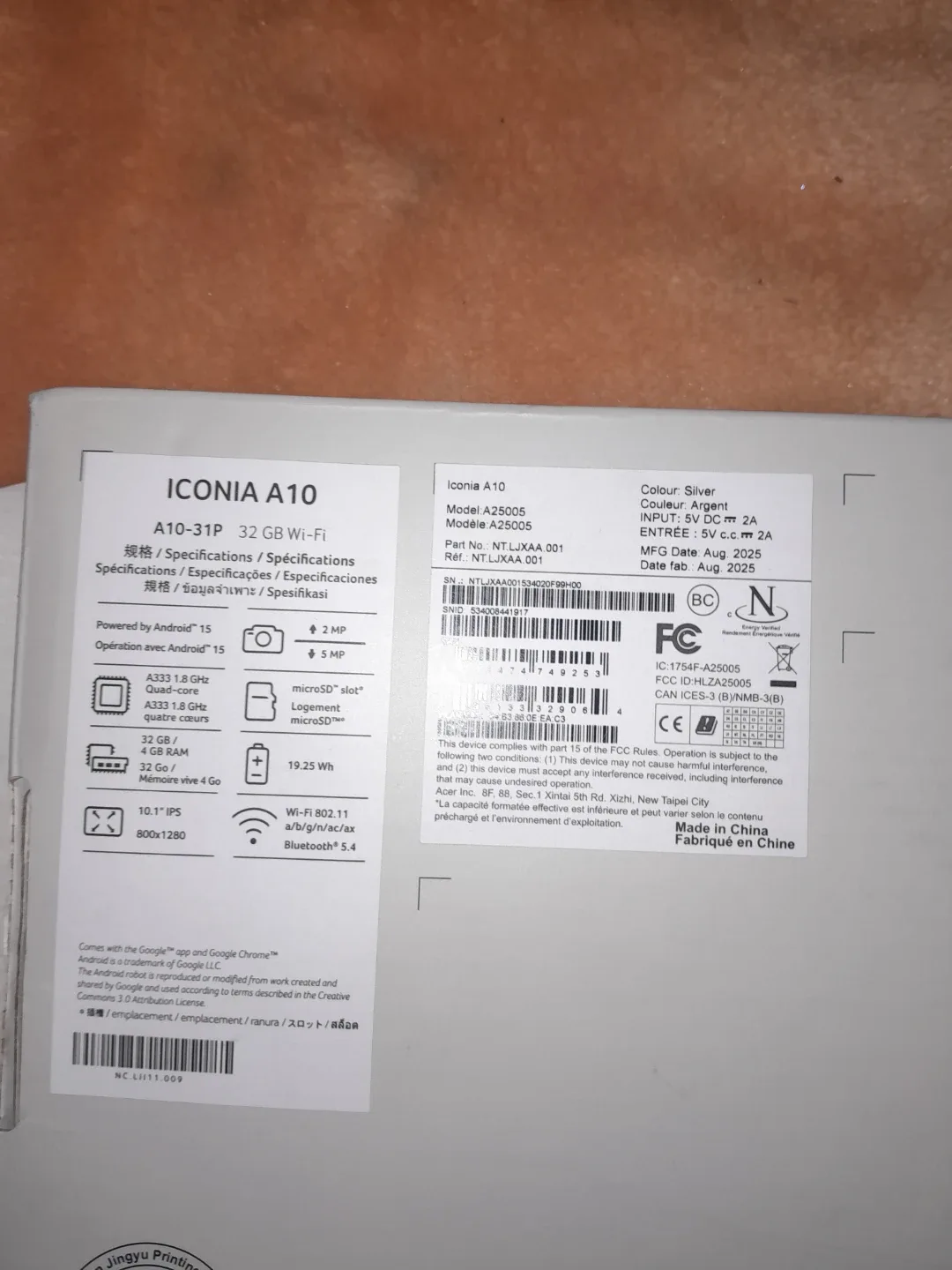 Acer Iconia A10 32GB Tablet - Silver image indicator(2)