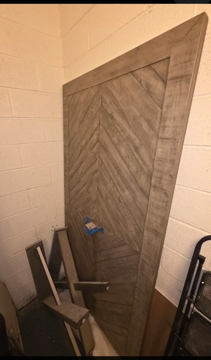 Bernhardt Furniture Company 396-226G Door