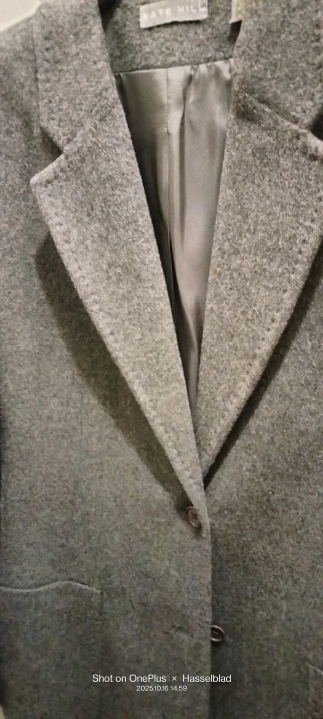 Kate Hill Gray Blazer image indicator(2)