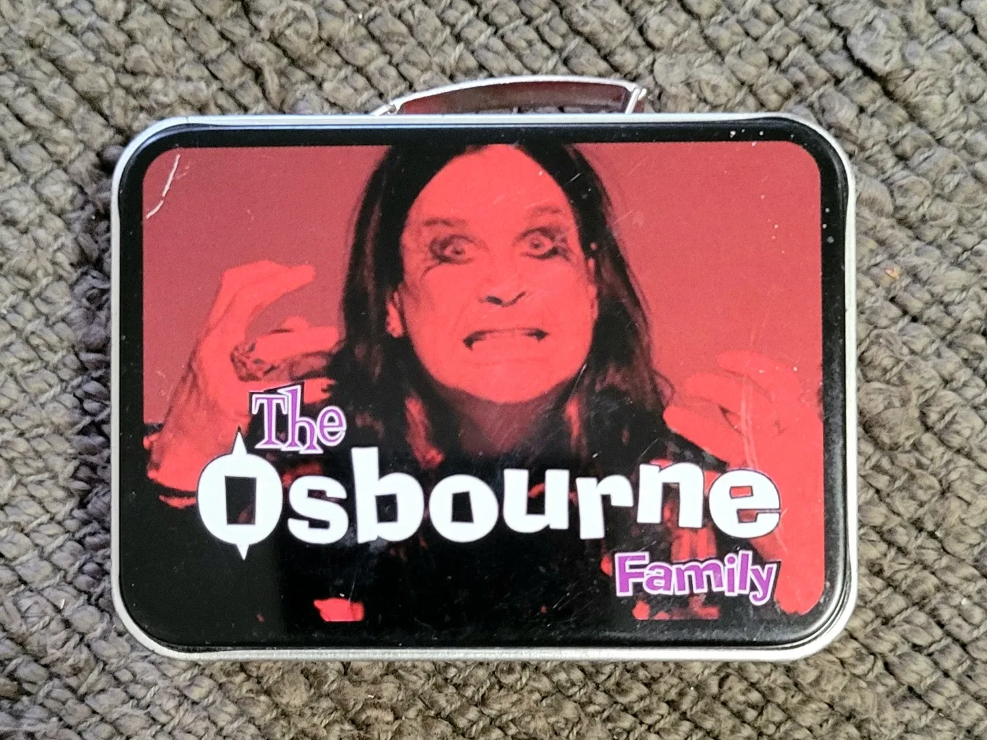 The Osbourne Family Metal Mini Lunch Box image indicator(2)