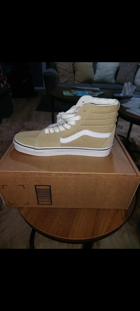 Vans SK8-Hi Tan/White Sneakers