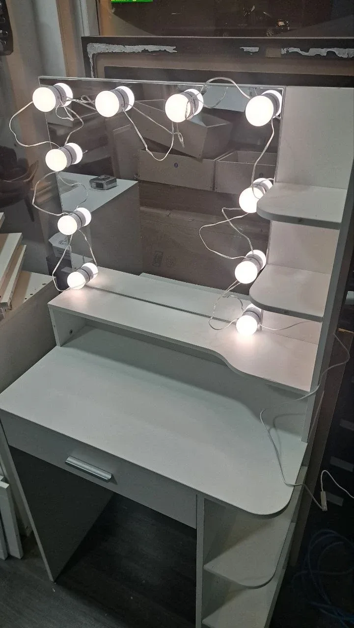 Vanity Makeup Desk with Lighted Mirror image indicator(3)
