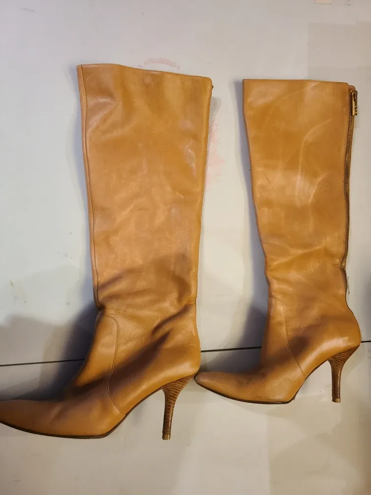 Michael kors Tan Leather Knee-High Heel Boots image indicator(2)