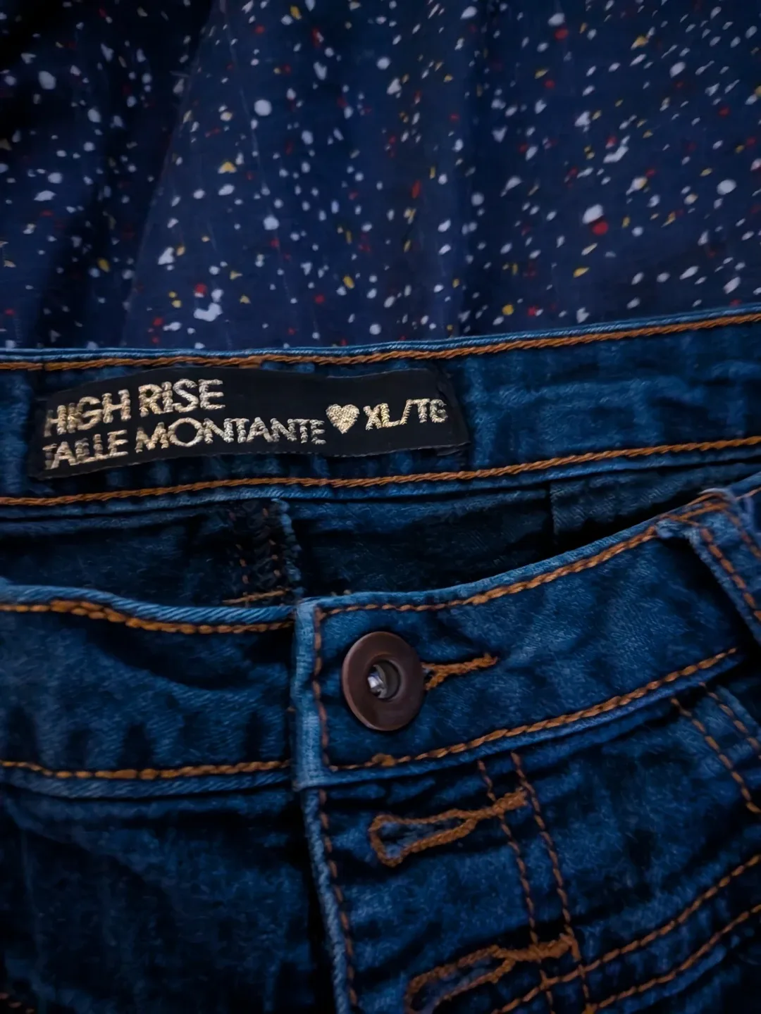 Pants and t-shirts for girls and boys children image indicator(6)