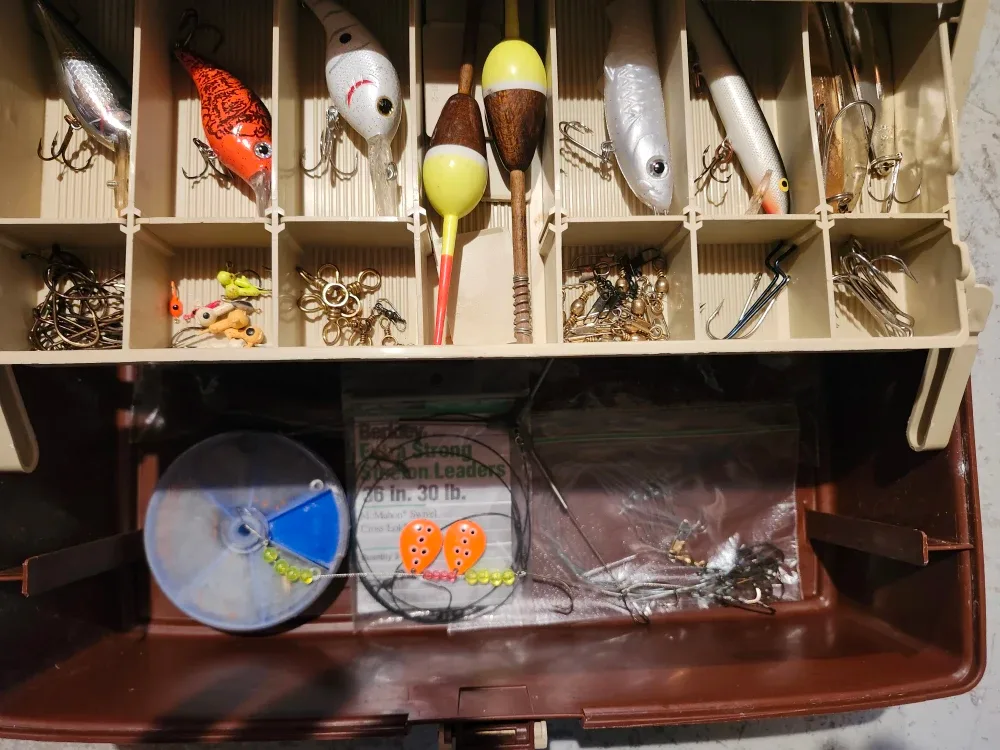 Plano tackle box, with lures & more image indicator(5)