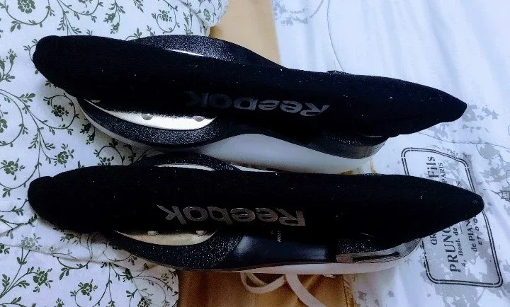 Blade Runner Figure Ice Skates. image indicator(6)