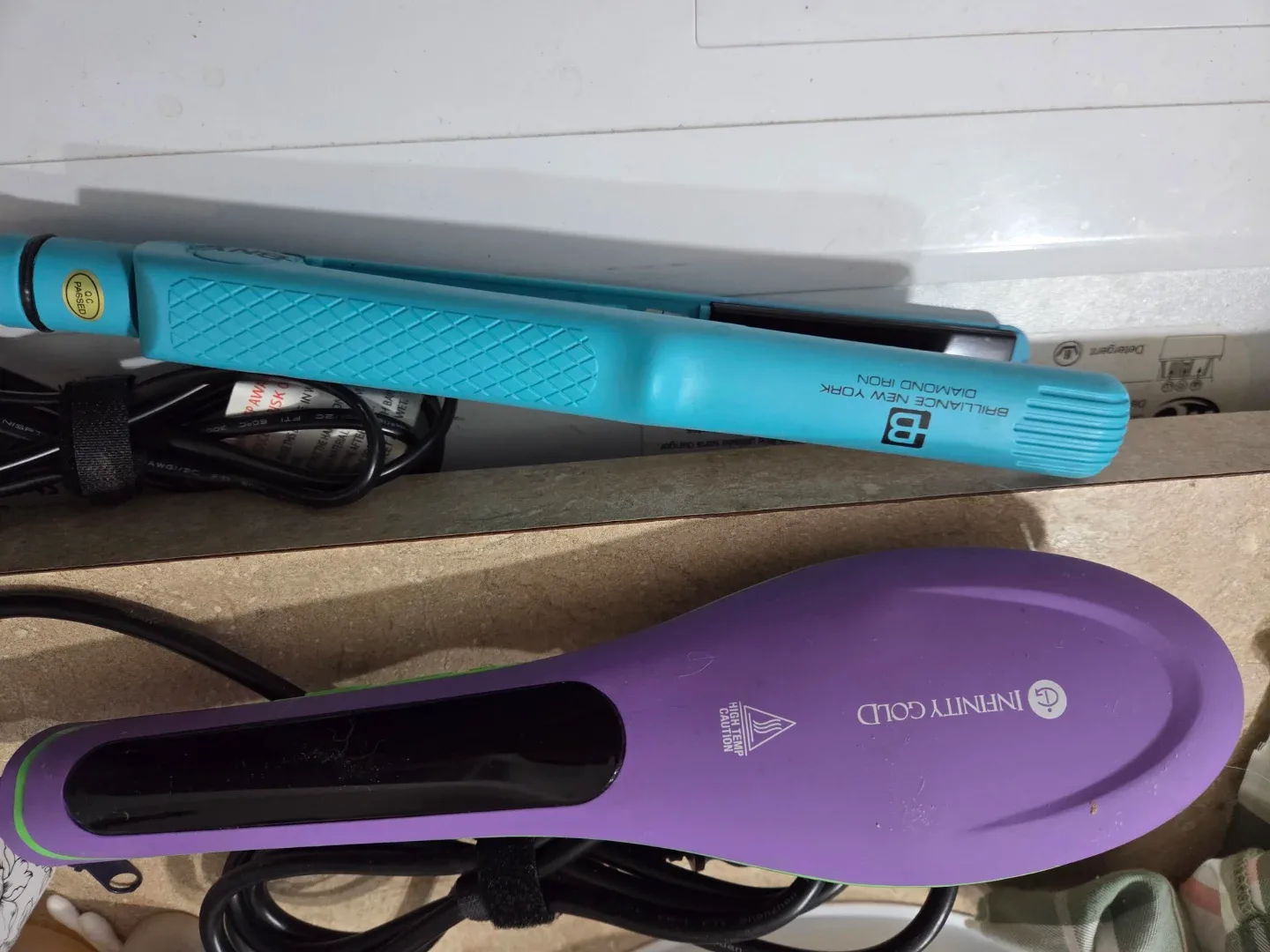 Brilliance New York Diamond Iron & Infinity Gold Brush image indicator(2)