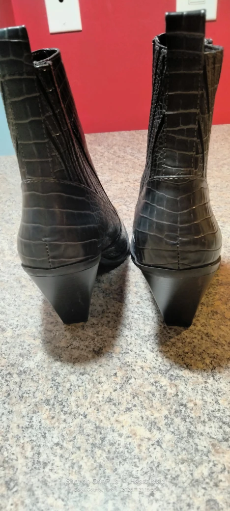 Women - Zara Boots.Size 41 - photo 2