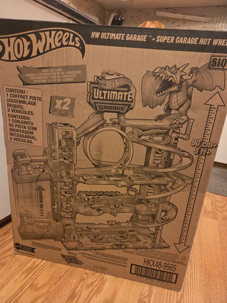 Hot Wheels Ultimate Garage & LEGO Disney Princess Castle image indicator(3)