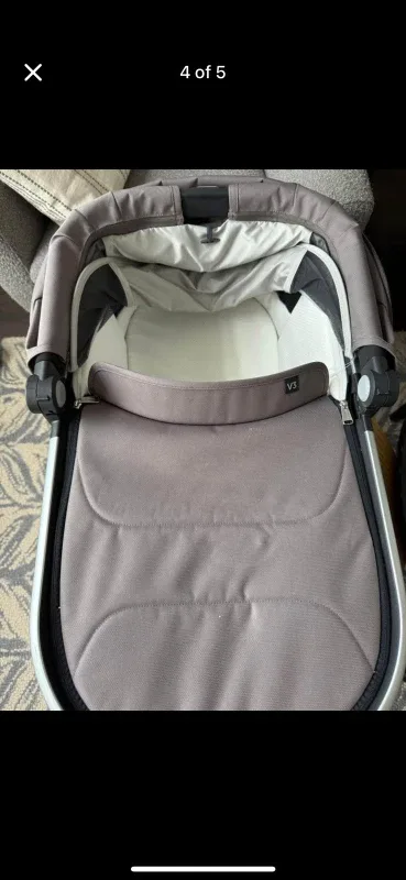 UPPAbaby Vista Bassinet V3 - Grey image indicator(3)