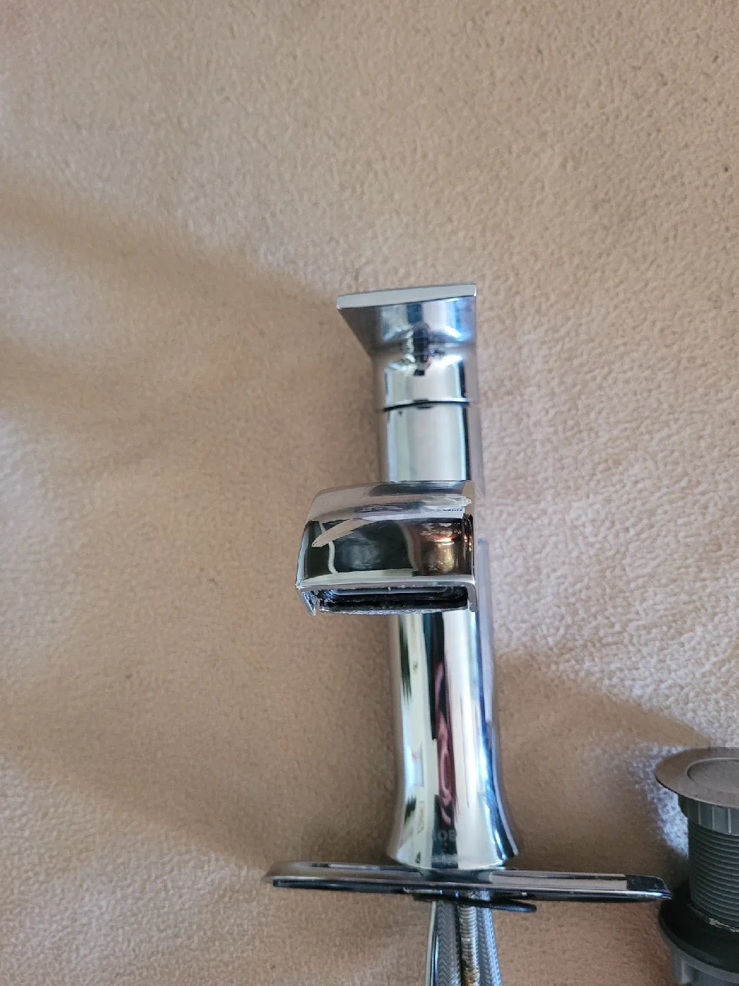 Bathroom Sink Faucet - Chrome Finish image indicator(2)