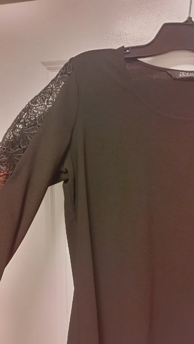 Dennis by Dennis Basso Black Lace Sleeve Top size Medium image indicator(5)