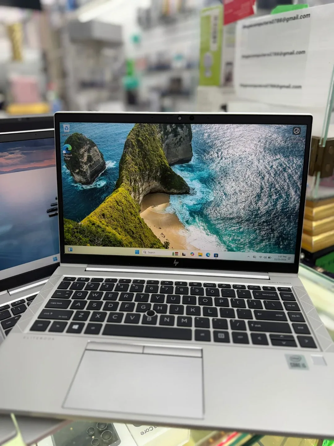 HP EliteBook 840 G7 Laptop image indicator(5)