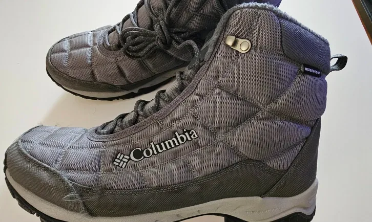 Columbia Waterproof Winter Boots image indicator(2)