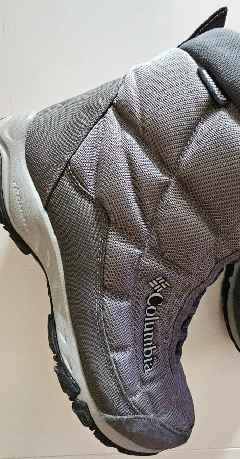 Columbia Waterproof Winter Boots image indicator(7)