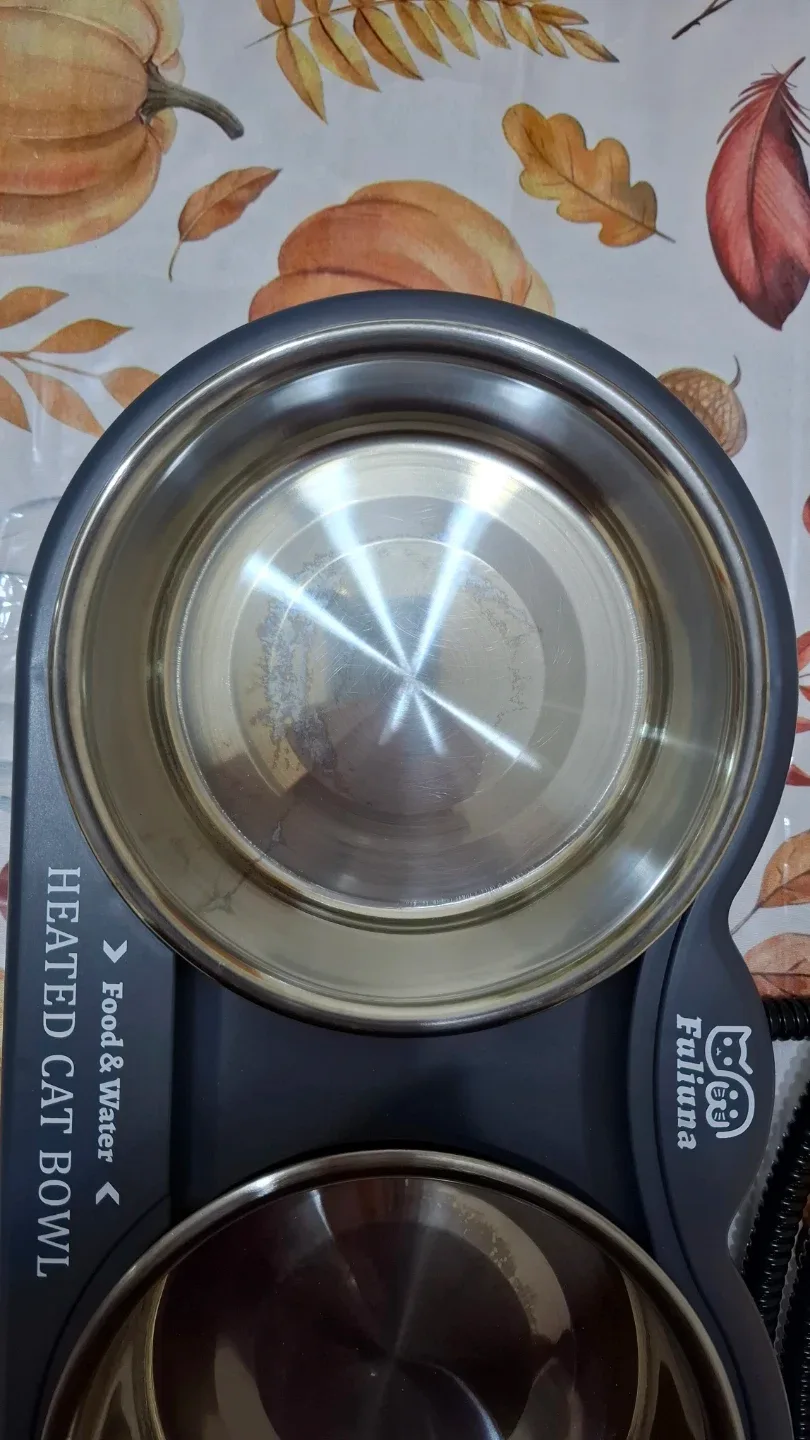 Fuliuna Heated Pet Bowl - Food & Water image indicator(2)