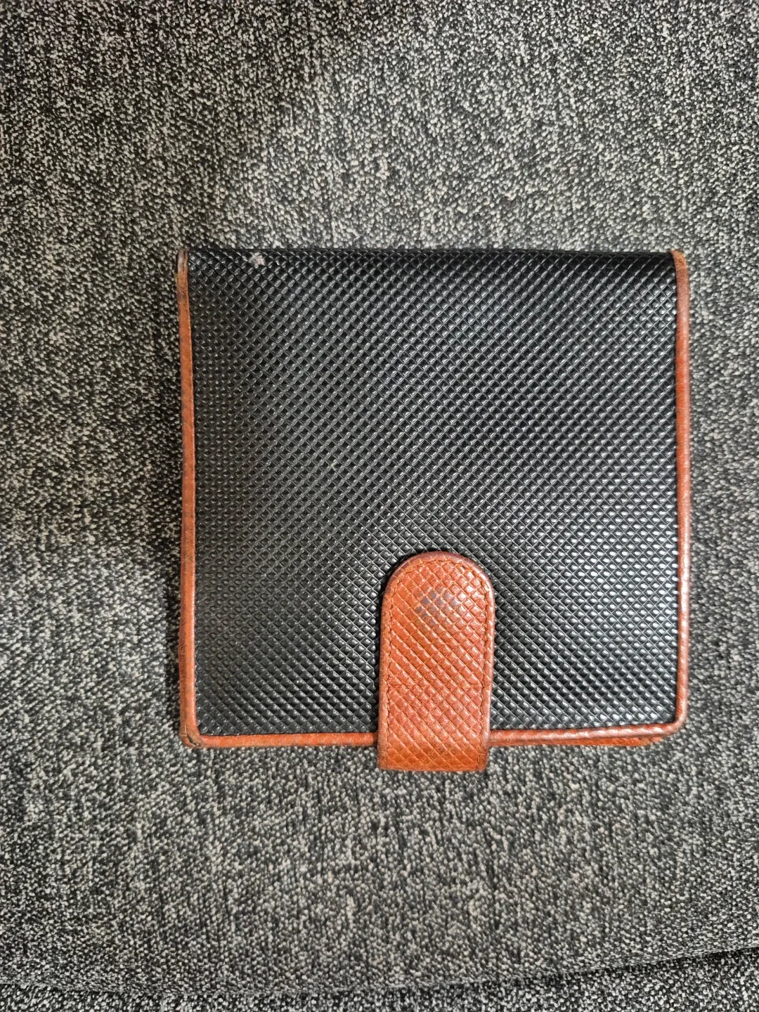 Brown and black Bottega Veneta Bifold Wallet 🥕 image indicator(2)