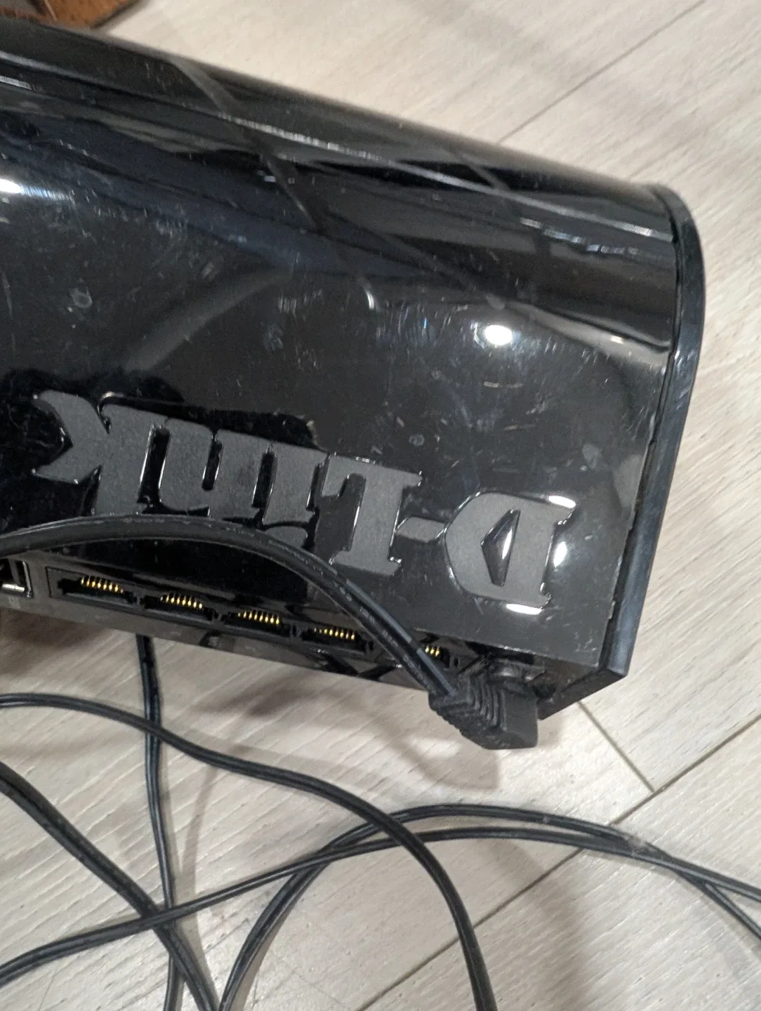 D-Link DIR-645 Router image indicator(3)