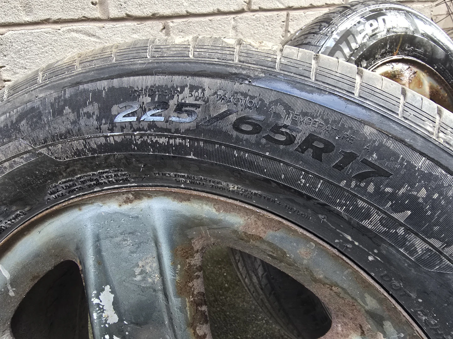 Set of Used Tires 225/65R17