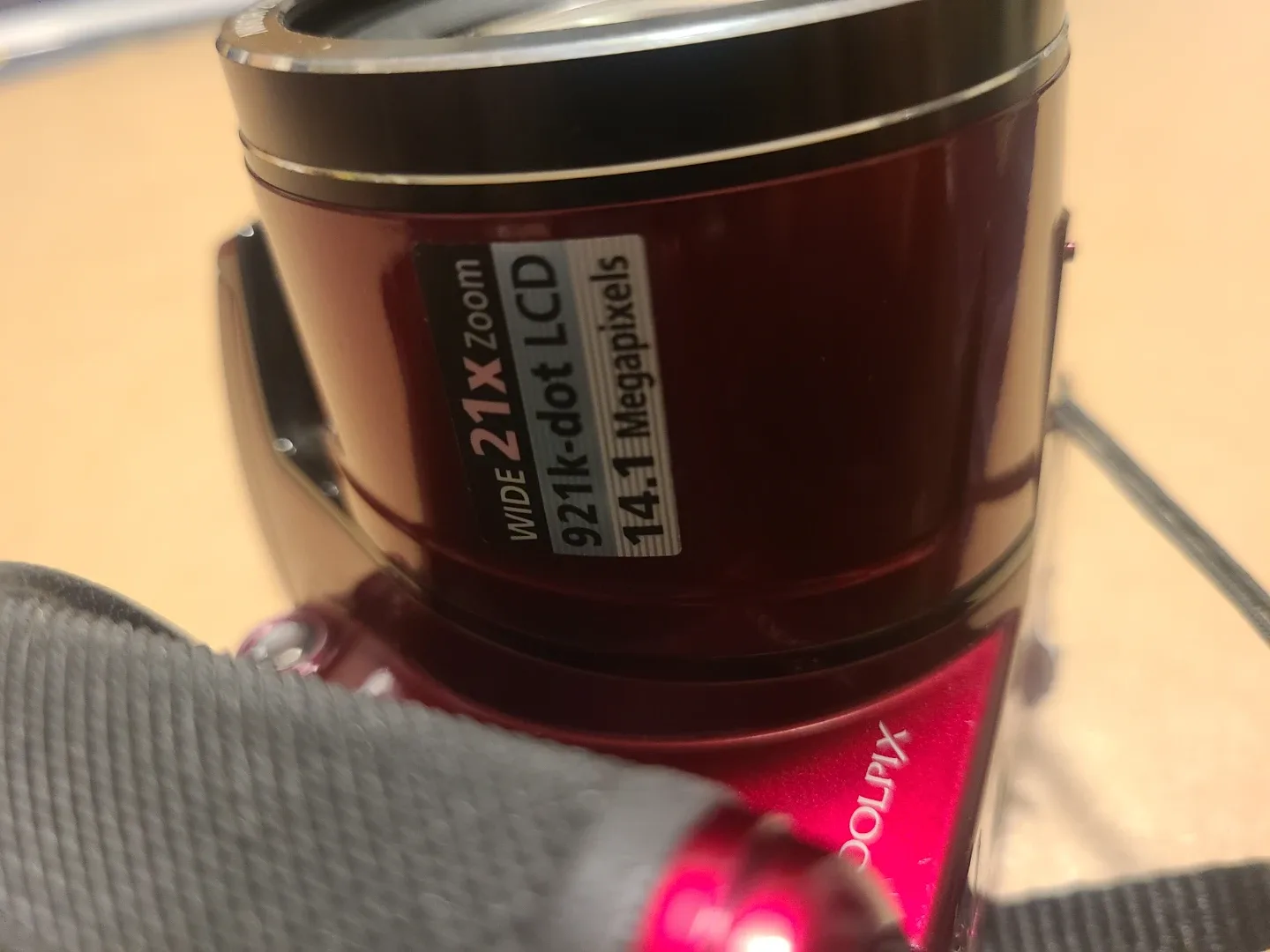 Nikon Coolpix L120 Digital Camera - Red image indicator(10)