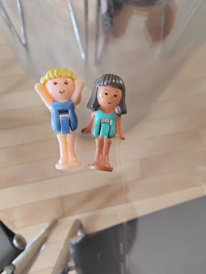 Collector's Vintage 1990 Water Park Fun Compact image indicator(3)