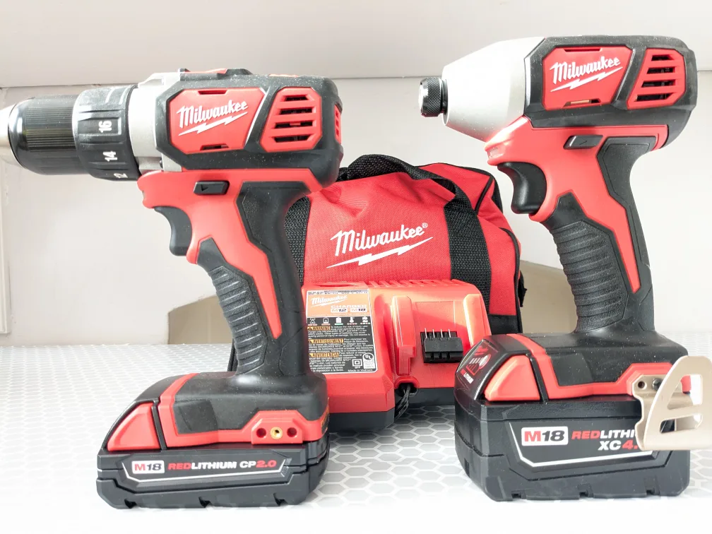 M18 Milwaukee Cordless 2 TOOL Contractor Set