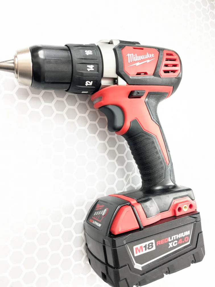M18 Milwaukee Cordless 1/2" Drill Driver + XC 4.0 Battery image indicator(4)