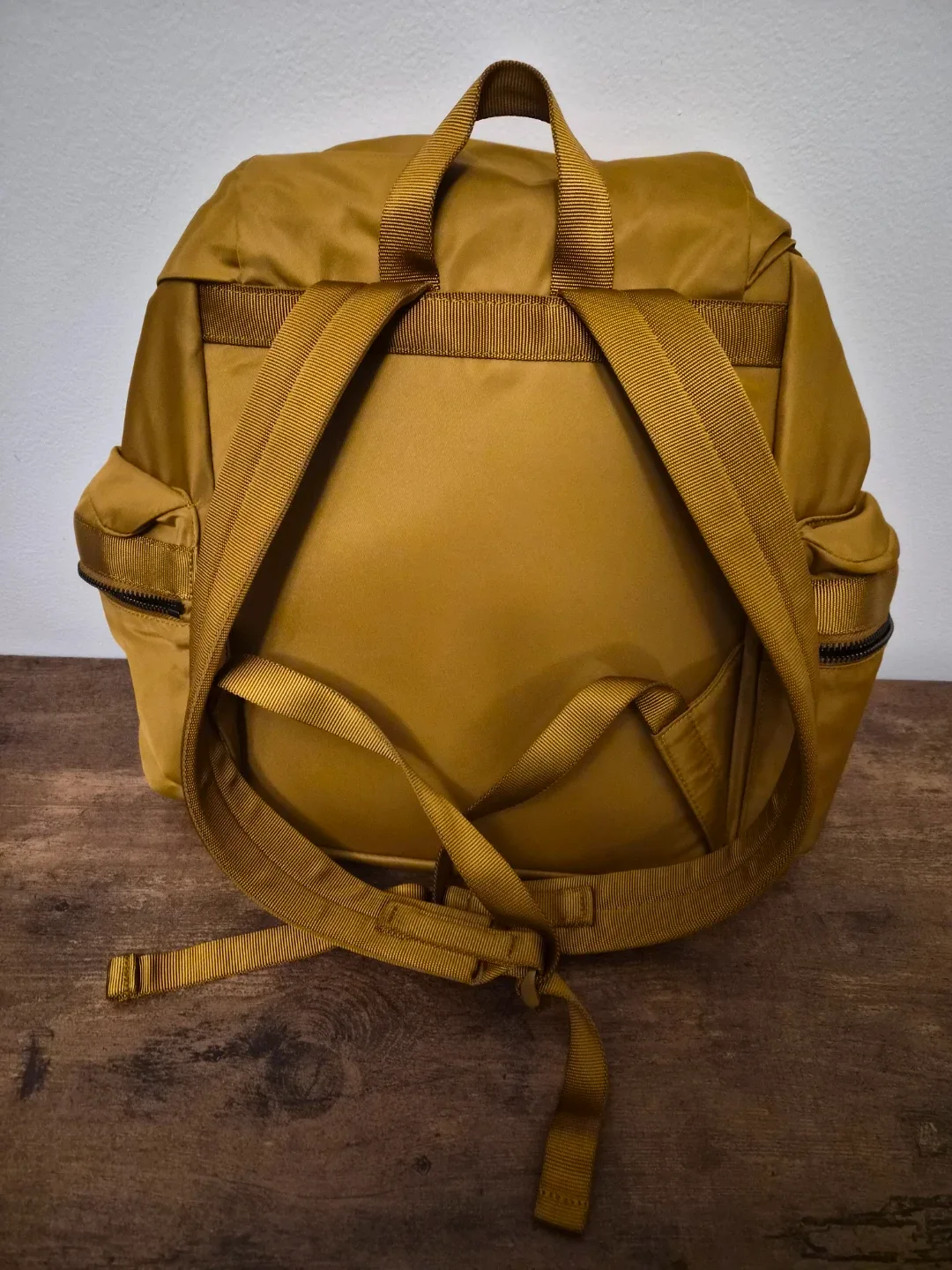 Lululemon City Adventurer Backpack 20L Gold image indicator(2)