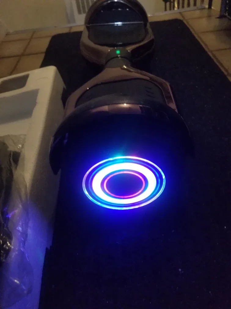 Hoverboard with LED Lights image indicator(4)