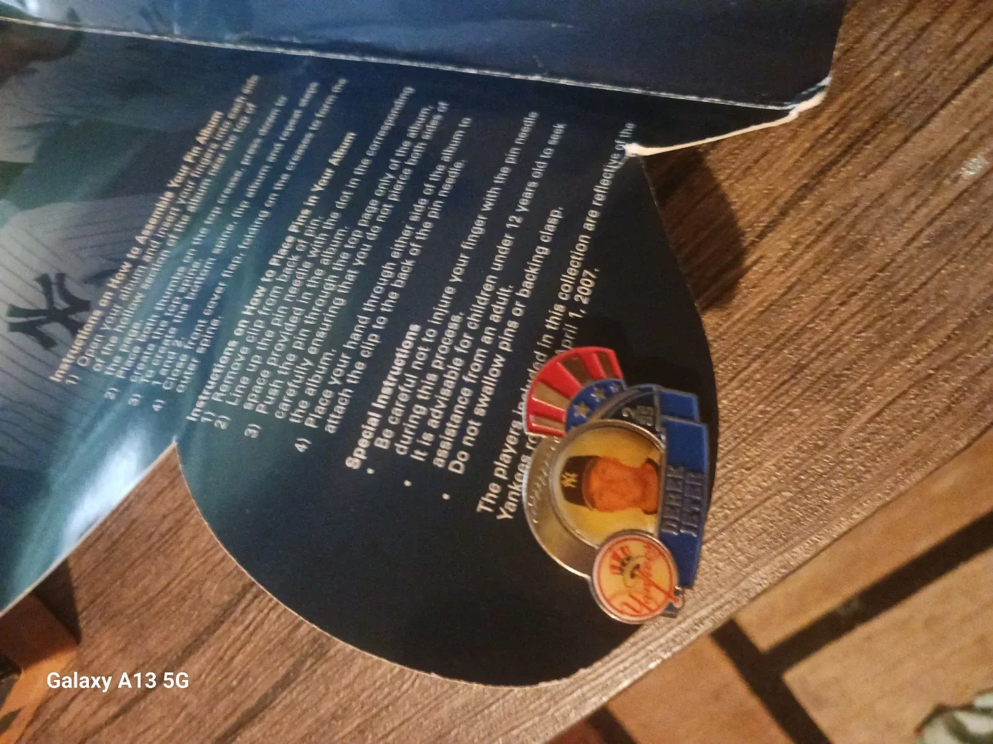 New York Yankees 2007 Pin Collection image indicator(2)