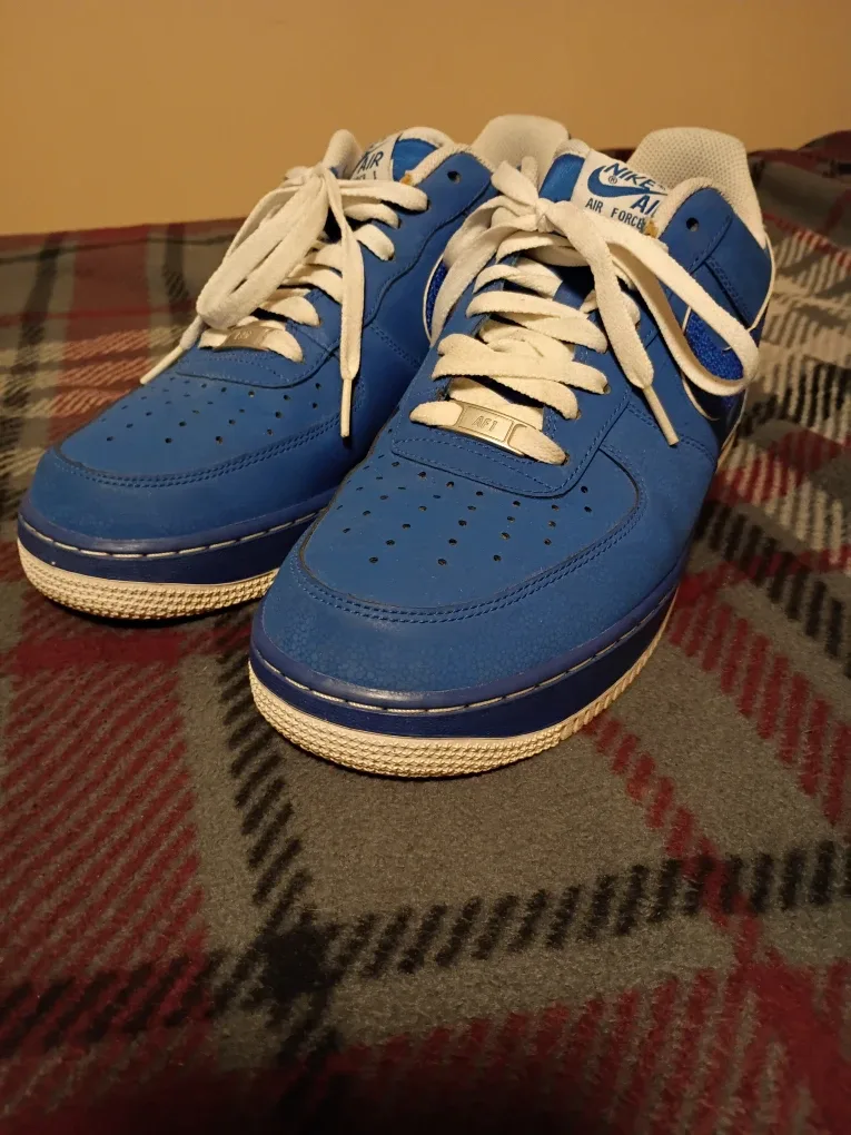 Nike Air Force 1 royal blue