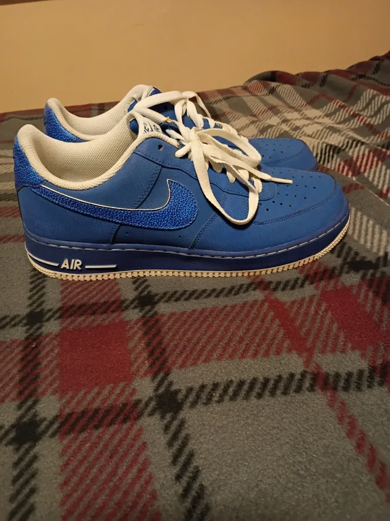 Nike Air Force 1 royal blue image indicator(3)