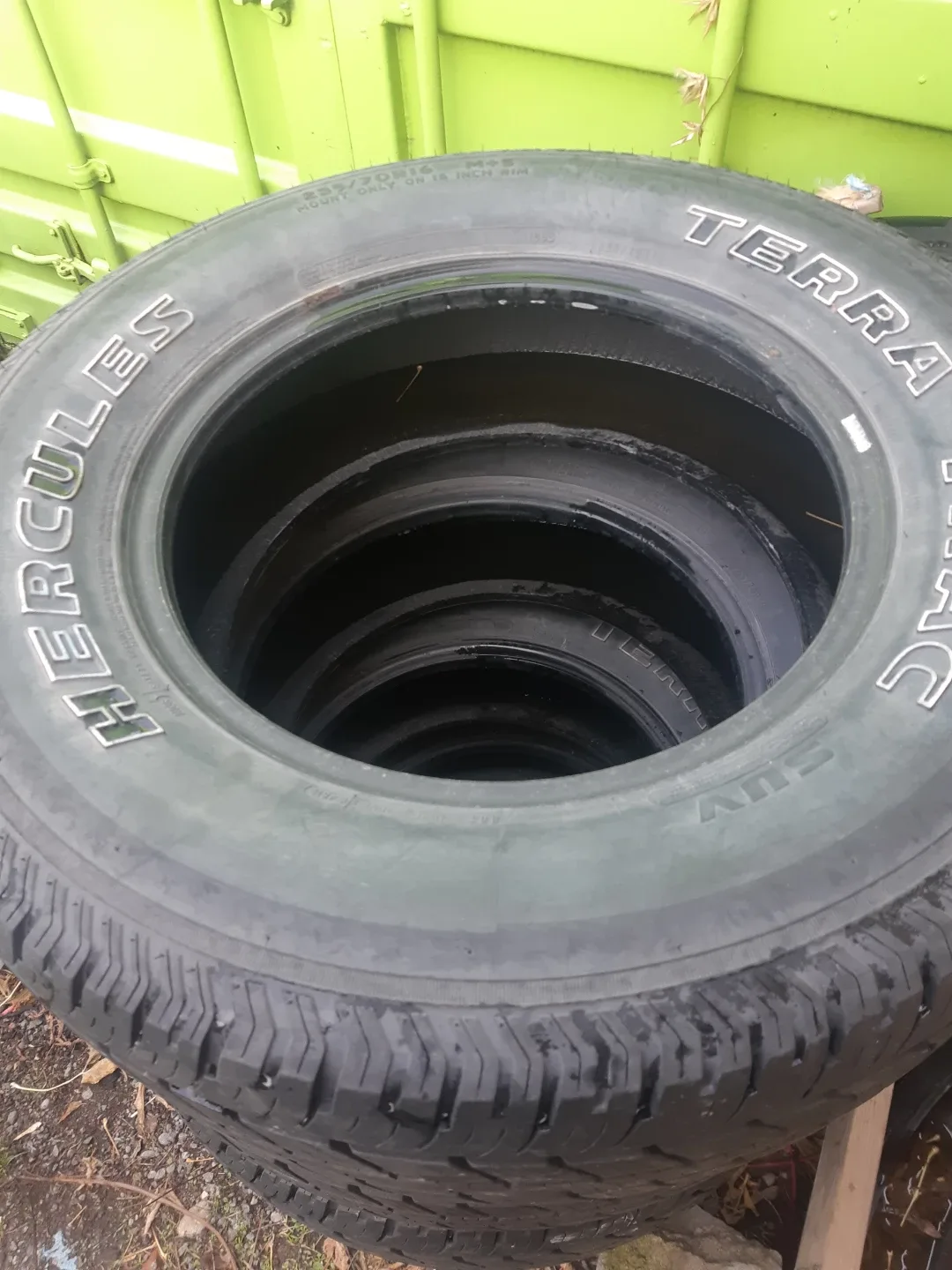 Hercules Terra Trac SUV Tires 235/70R16 image indicator(2)