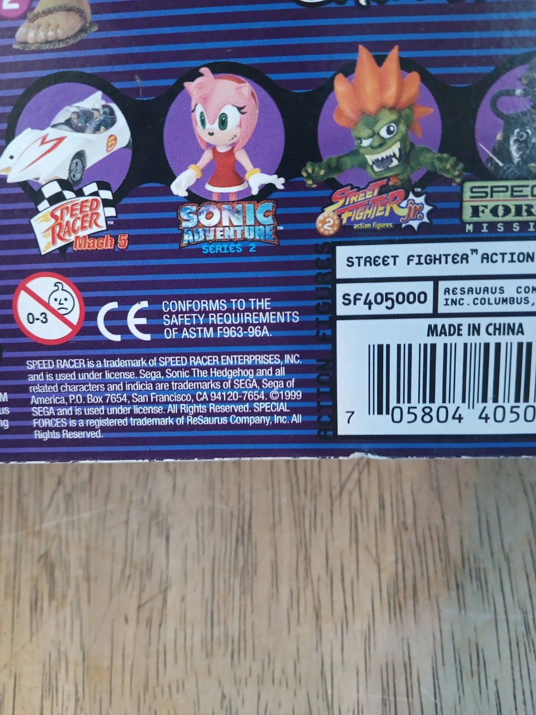 Street Fighter Remy Action Figure - photo 5