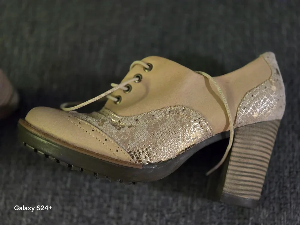 Beige Lace-Up Heels - Size 38 image indicator(2)